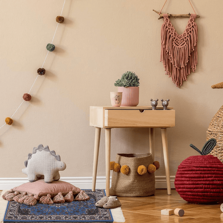 4 Pieces Rug Table Coasters Table Drink Holders Oriental Design Fabric Carpet Drink Mats Oriental Design Fabric Elegant Carpets - AlifdukanAlifdukan types here :)