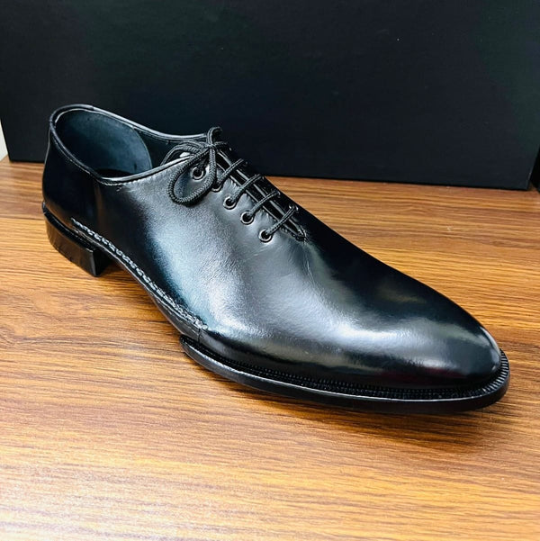 "Classic Black Leather Oxford Shoes – Timeless Formal Elegance" - Alifdukanstylebyalif types here :)