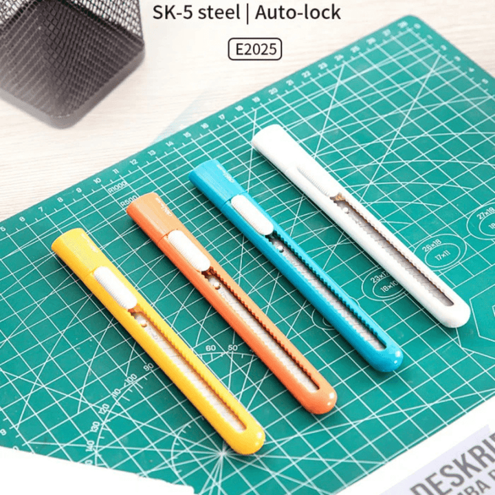 Deli SK5 Cutter - AlifdukanAlifdukan types here :)