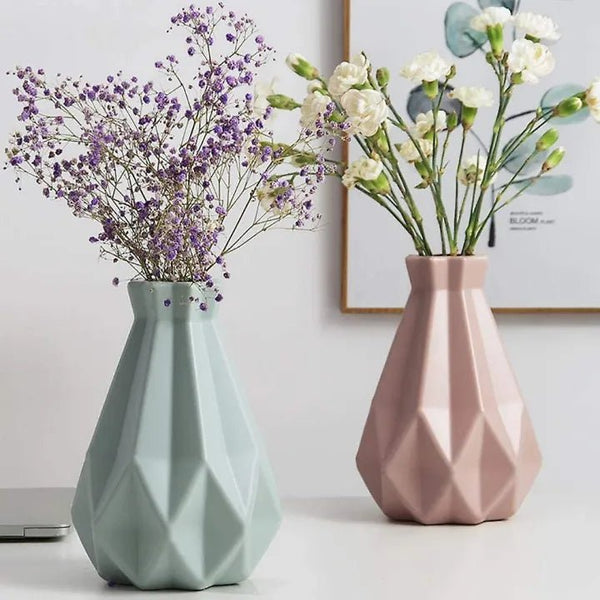 Diamond Pattern Plastic Flower Vase for Home Decoration Lightweight and Durable - AlifdukanAlifdukan types here :)