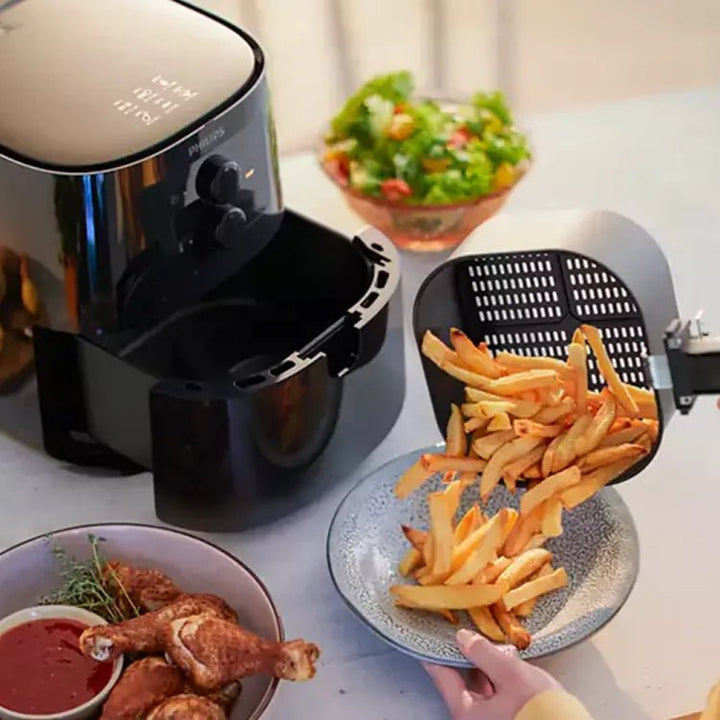 Philips Essential Air Fryer HD9200 Black - AlifdukanAlifdukan types here :)