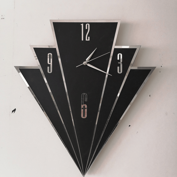 Wooden wall clock, Home Decor, Wall Art - AlifdukanAlifdukan types here :)