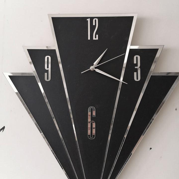 Wooden wall clock, Home Decor, Wall Art - AlifdukanAlifdukan types here :)